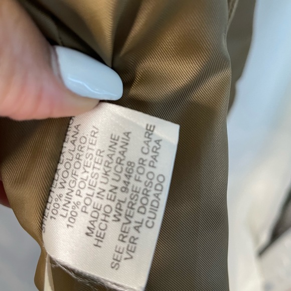 Women’s Camel Colored Double Breasted 100% Wool Coat. Light Brown/tan Sz 8 P - Picture 8 of 9